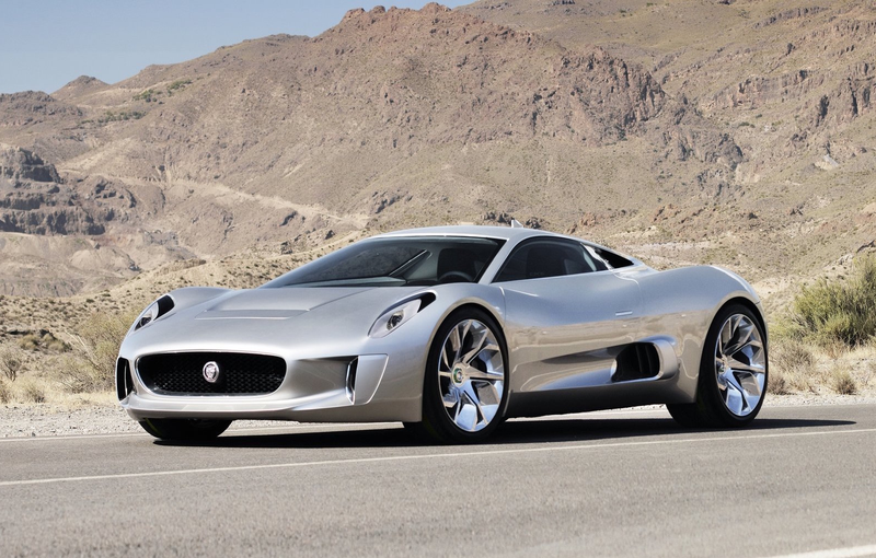 Illustration for article titled It's A Miracle Jaguar's C-X75 James Bond Car Exists At All (And It's Freaking Amazing To Drive)